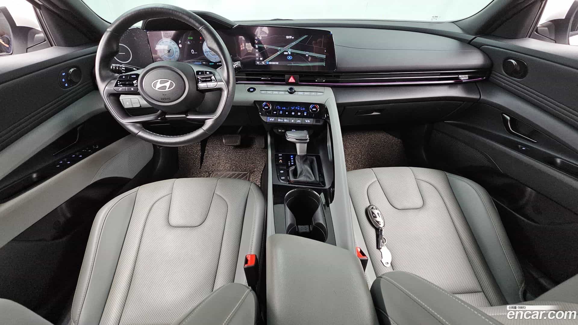 AVANTE Hyundai 2023.3-INNER-007