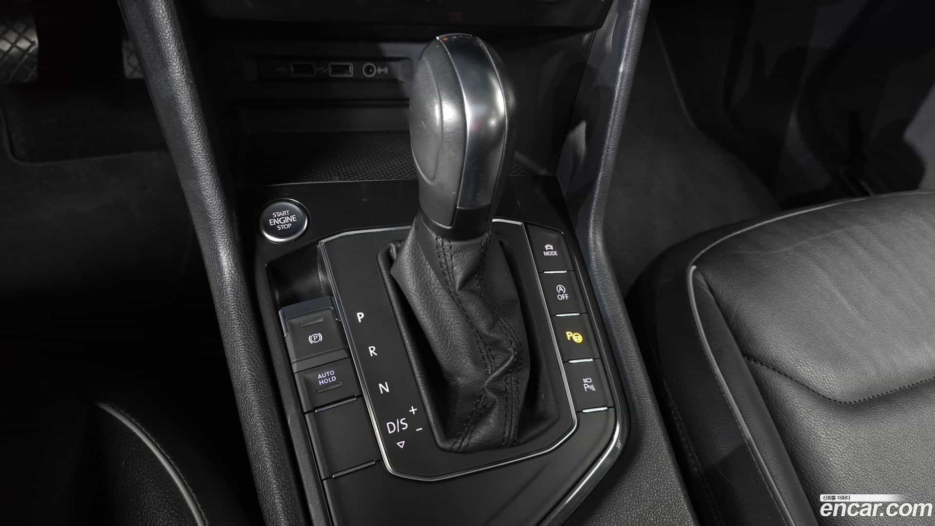 Tiguan Volkswagen 2019.10-INNER-009