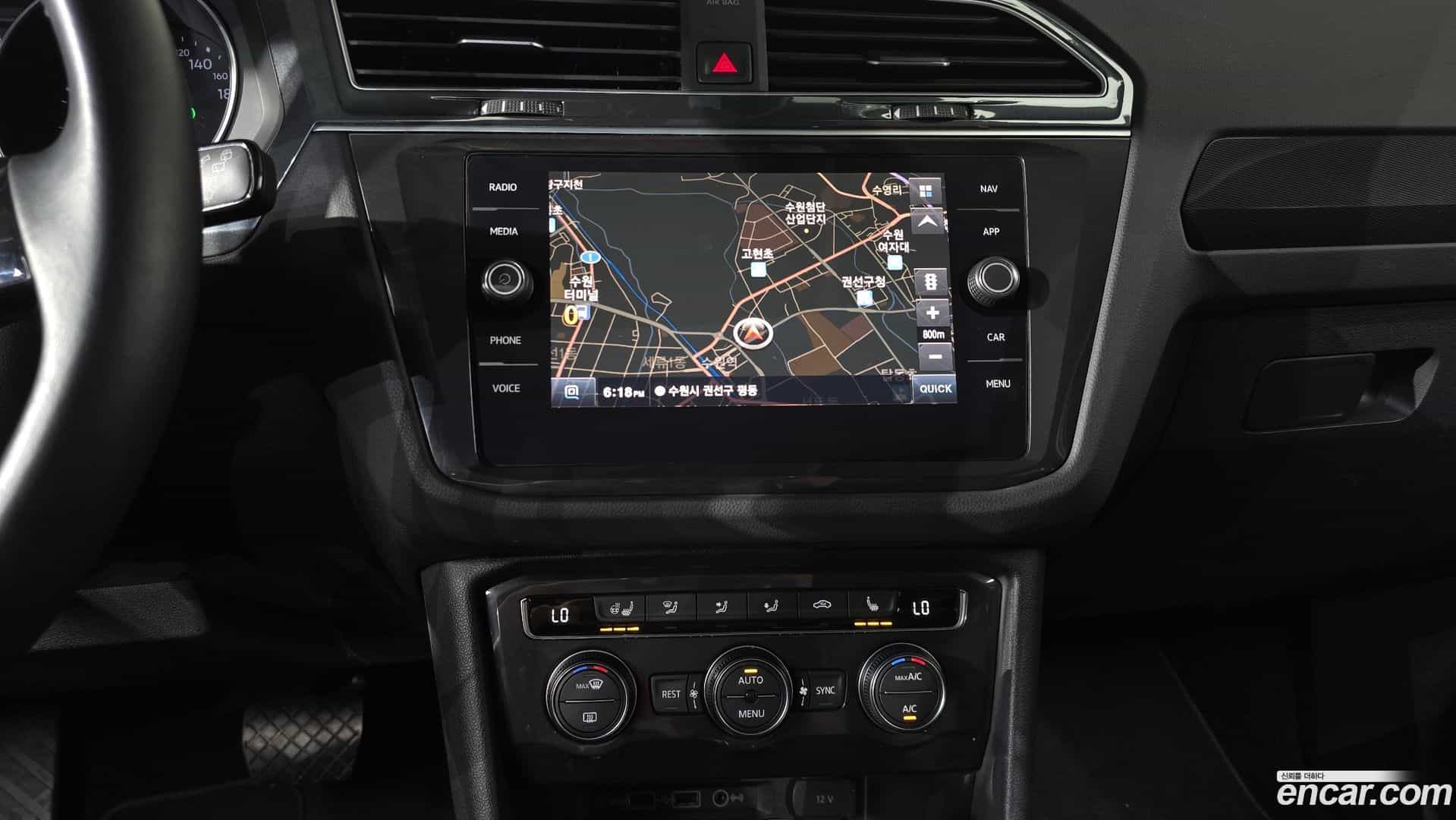Tiguan Volkswagen 2019.10-OPTION-016