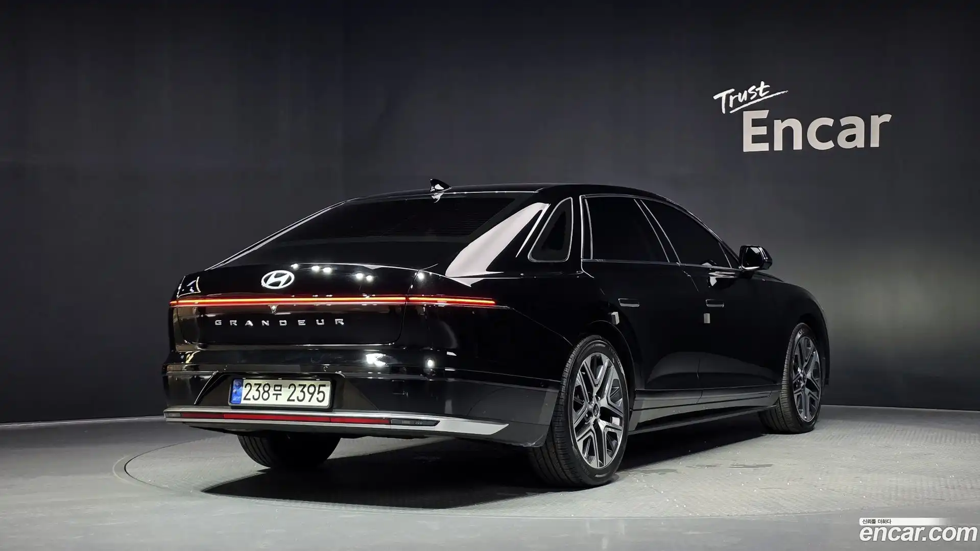 Grandeur Hyundai 2023.3-OUTER-002