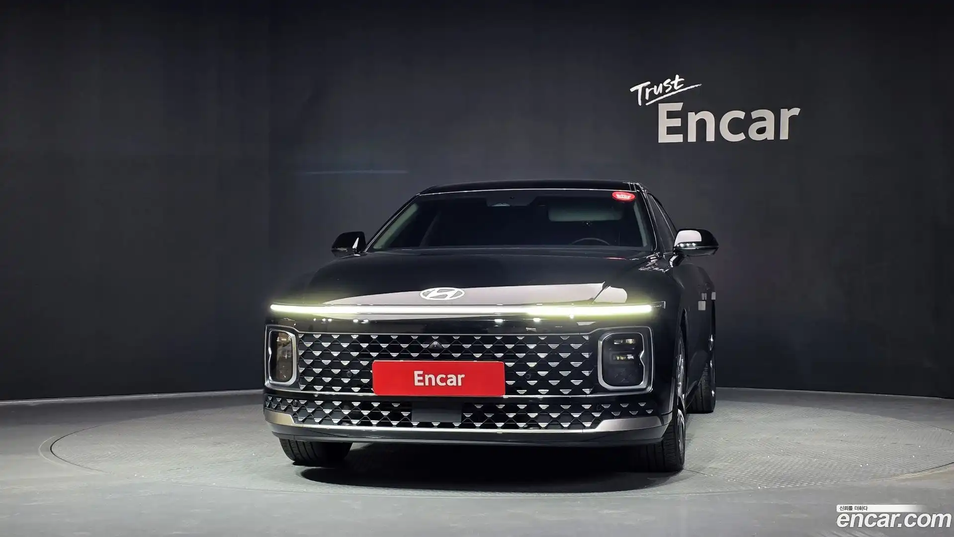 Grandeur Hyundai 2023.3-OUTER-003