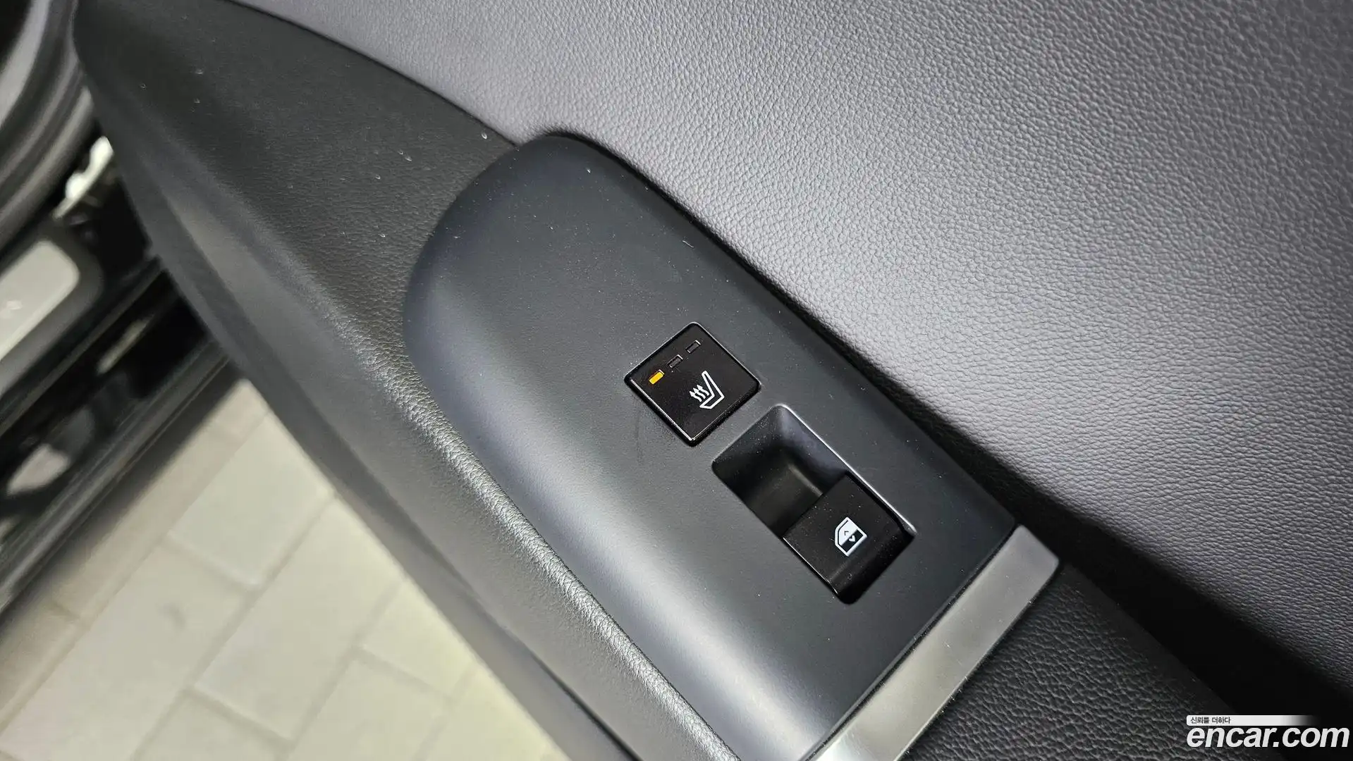 Grandeur Hyundai 2023.3-OPTION-019