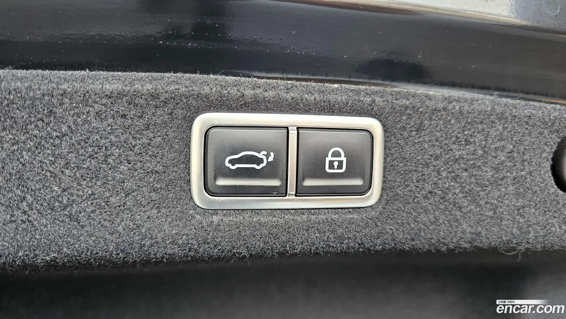 Grandeur Hyundai 2023.3-OPTION-041