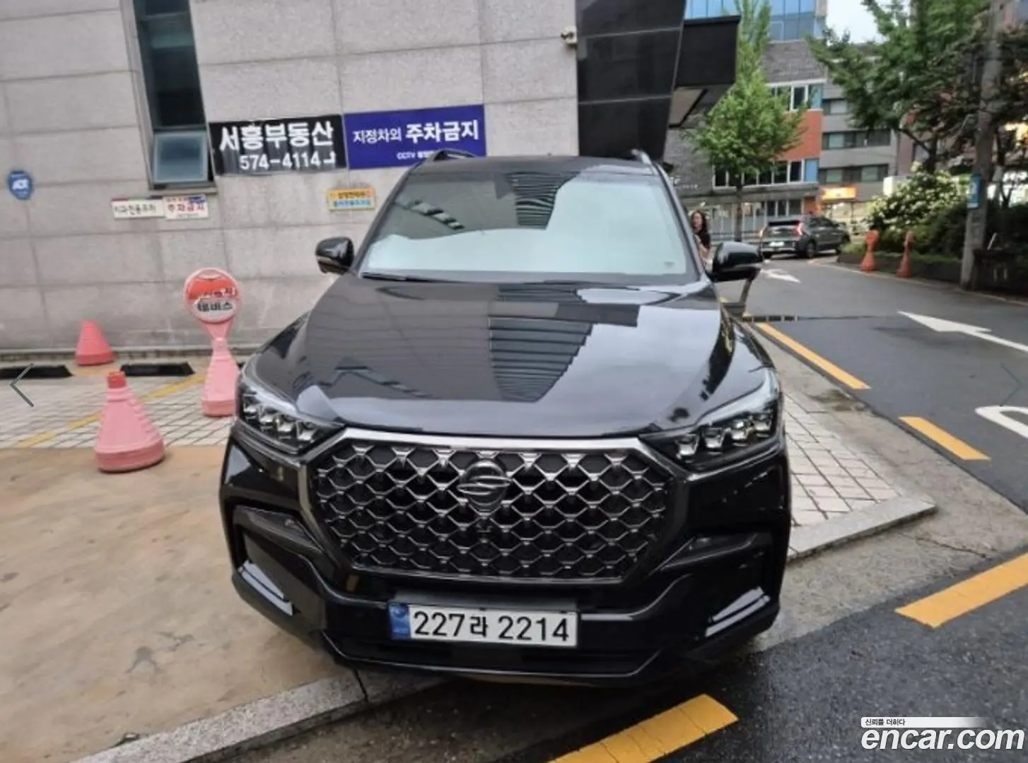 Main__Slider__Photo:Rexton KG Mobility 2022.6-0