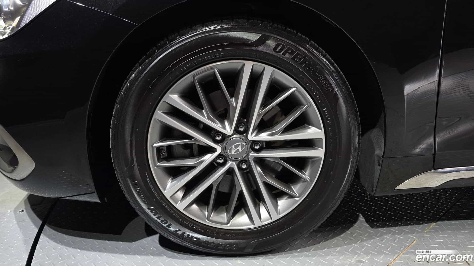 Grandeur Hyundai 2017.5-OUTER-005