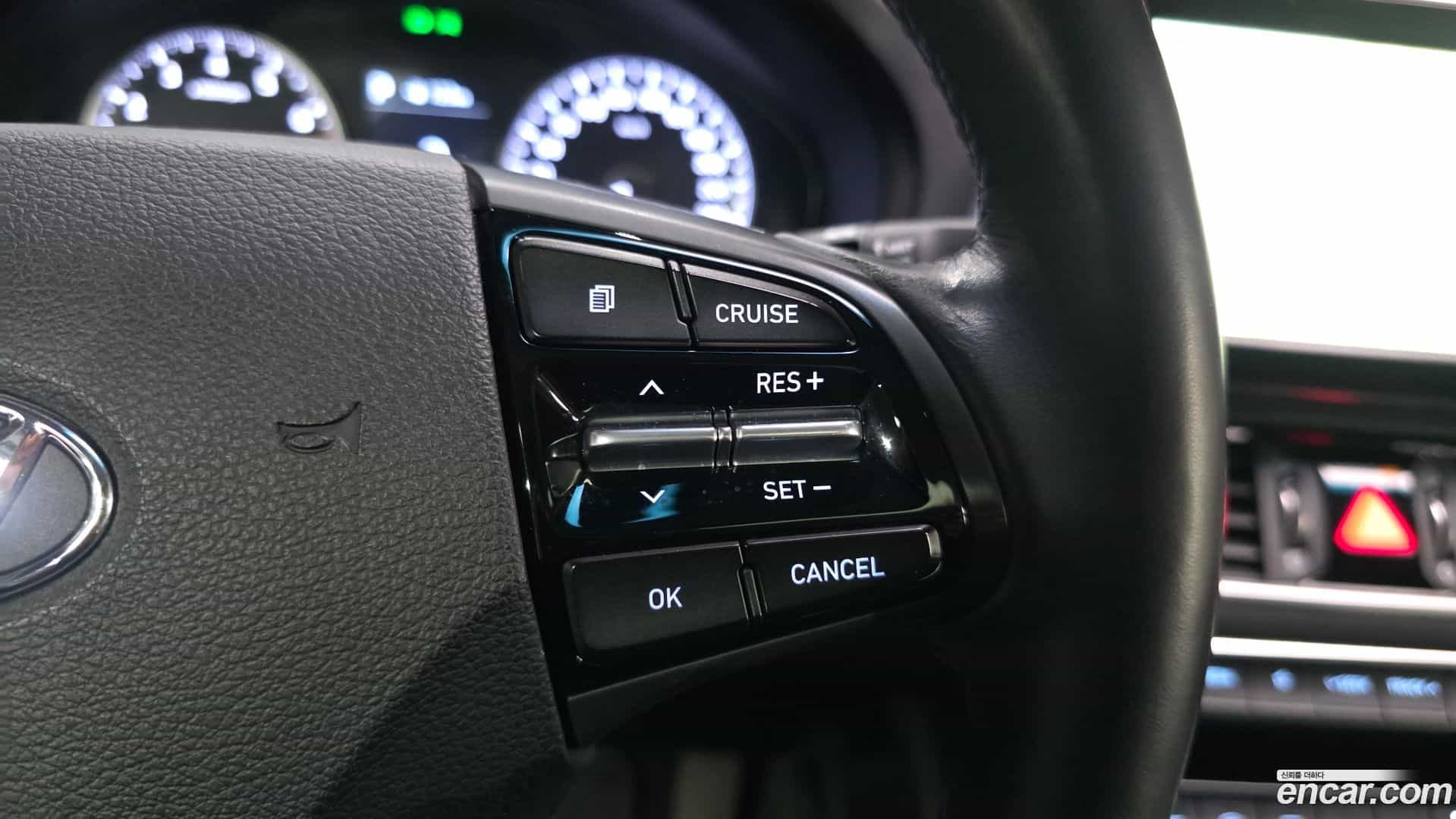 Grandeur Hyundai 2017.5-OPTION-020