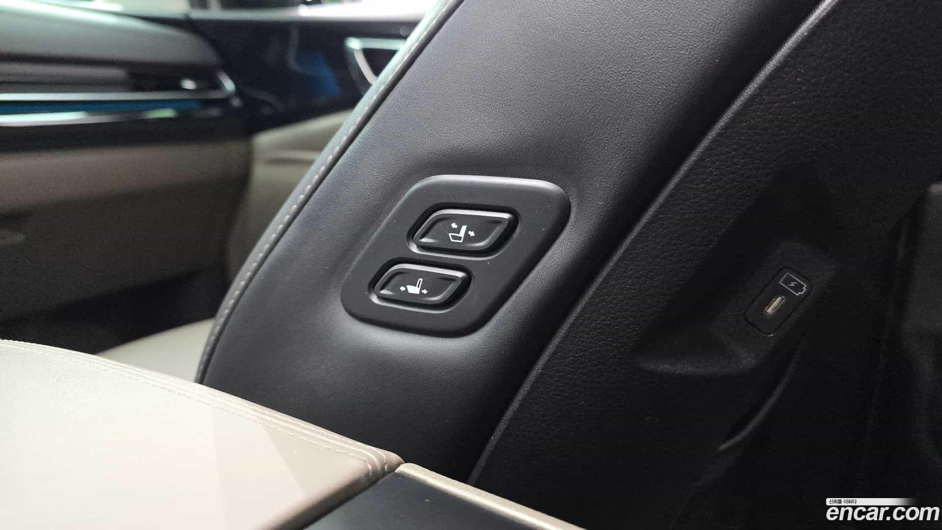 Canival Kia 2024.8-OPTION-022