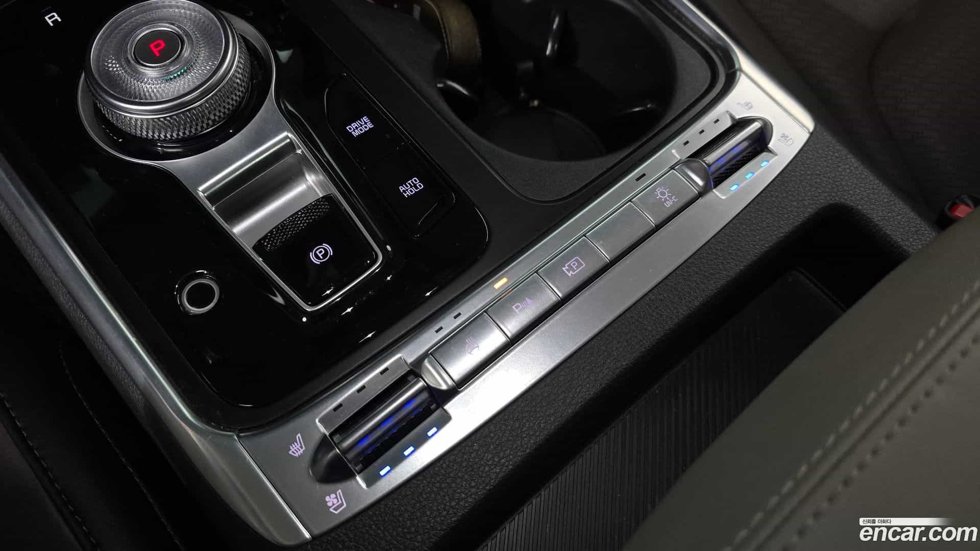 Canival Kia 2024.8-OPTION-043