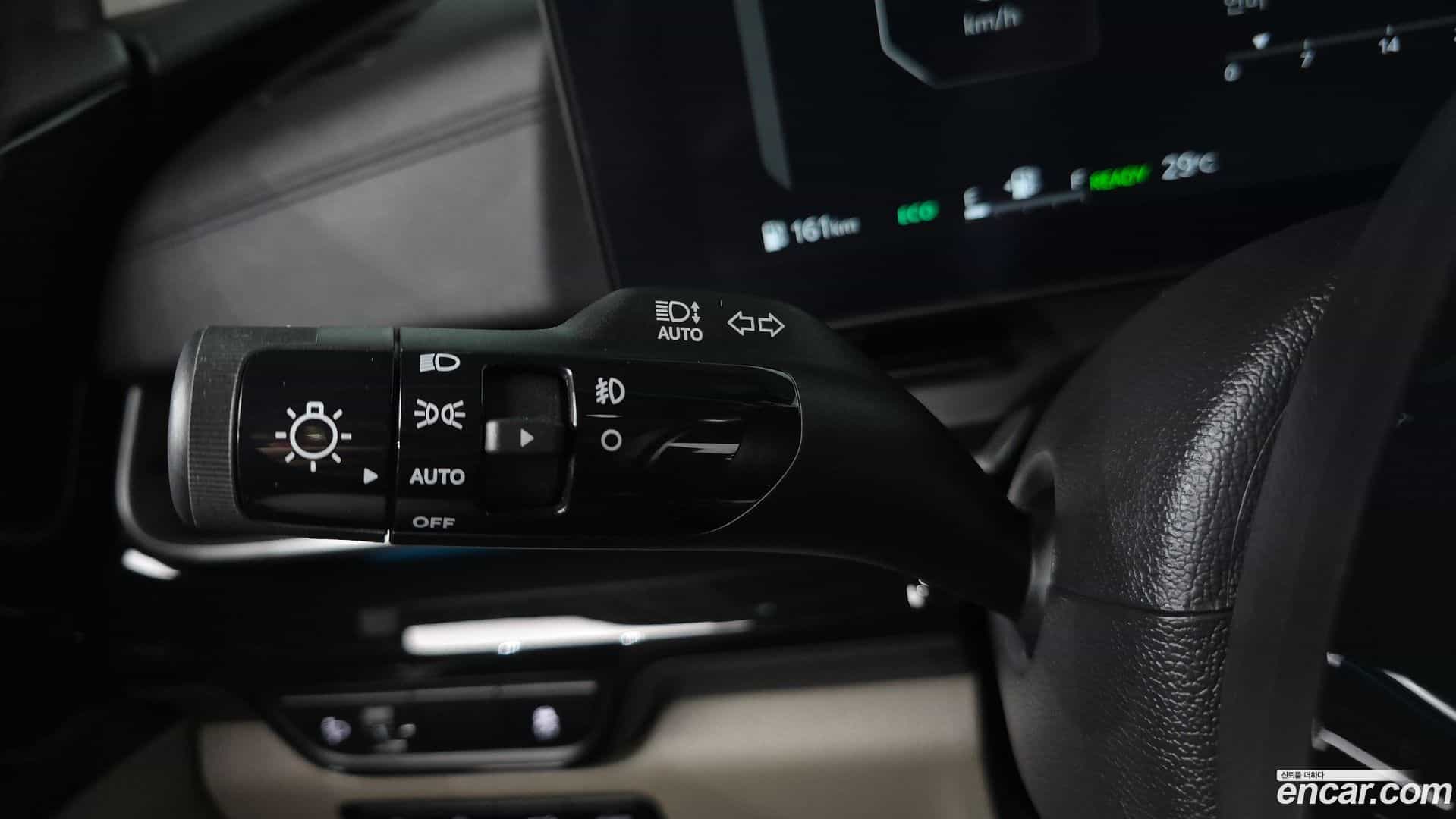 Canival Kia 2024.8-OPTION-046