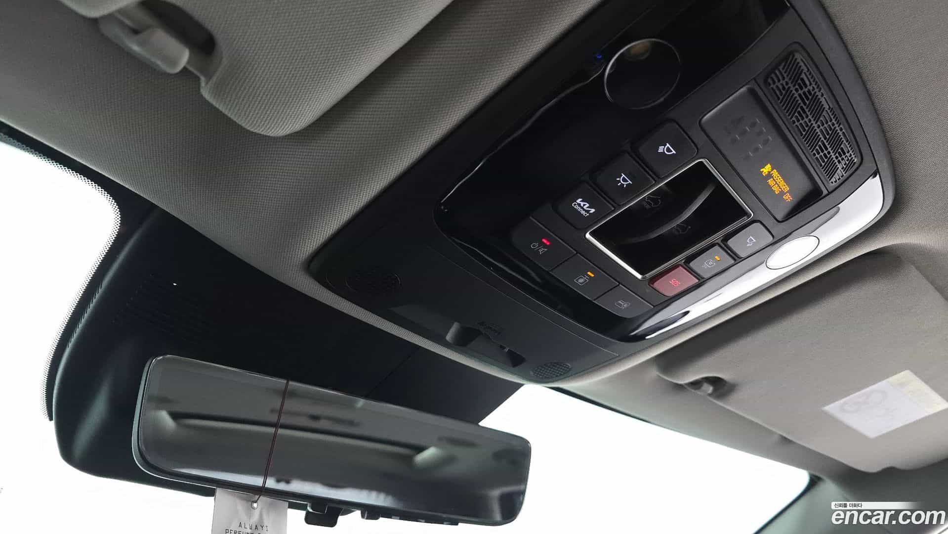 Canival Kia 2024.8-OPTION-048