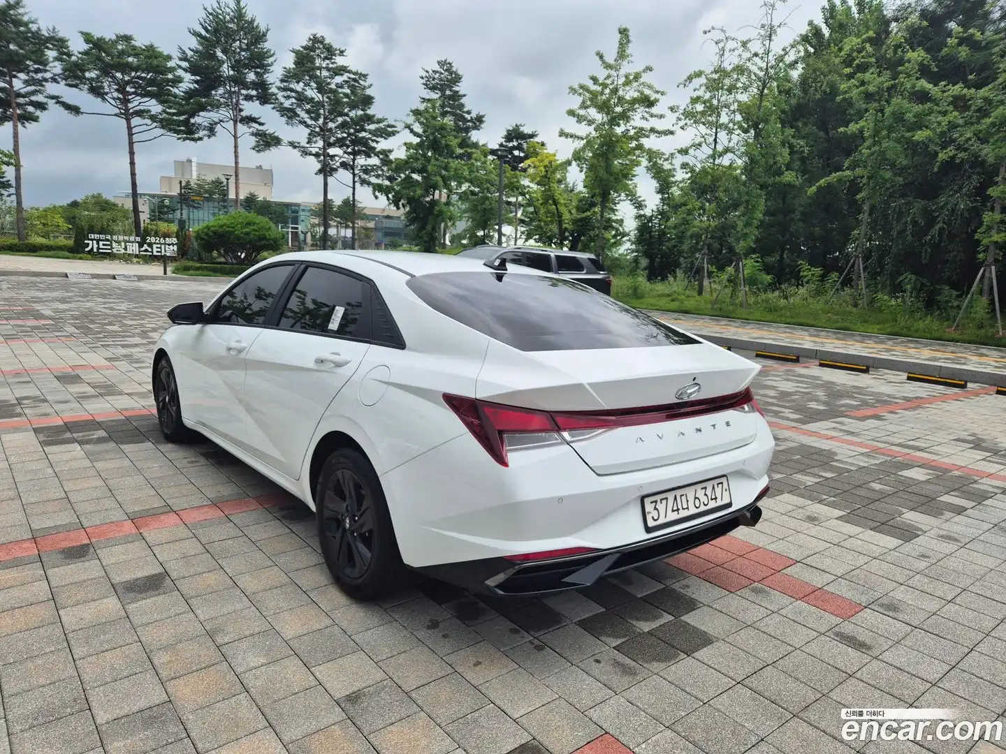 AVANTE Hyundai 2022.4-OUTER-002