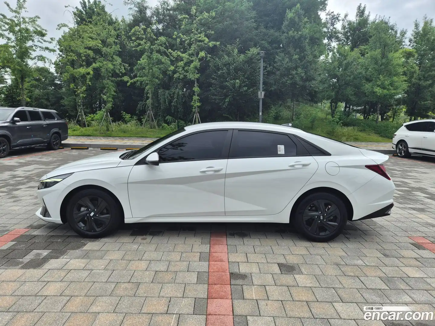 AVANTE Hyundai 2022.4-OUTER-005