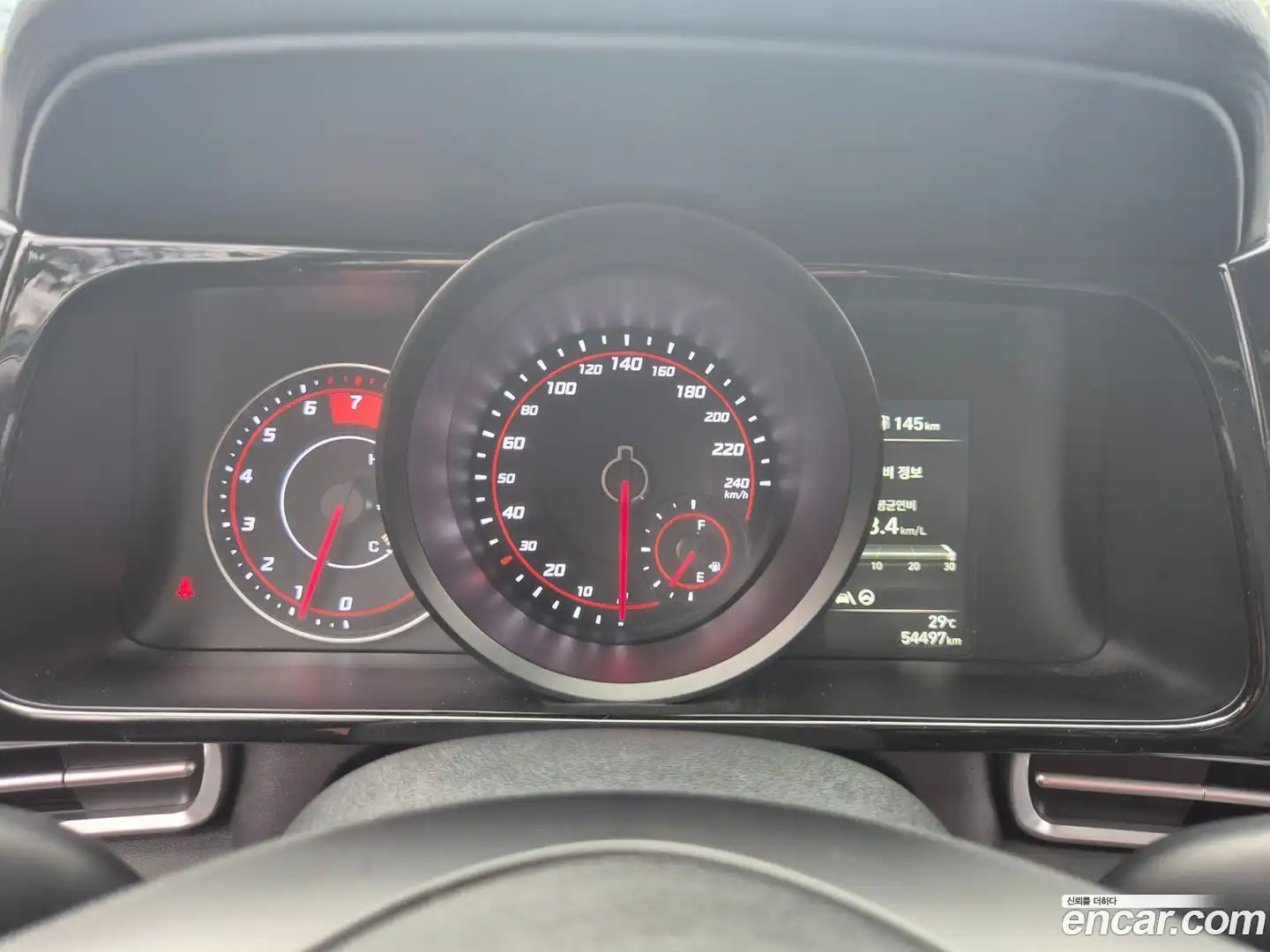 AVANTE Hyundai 2022.4-INNER-008