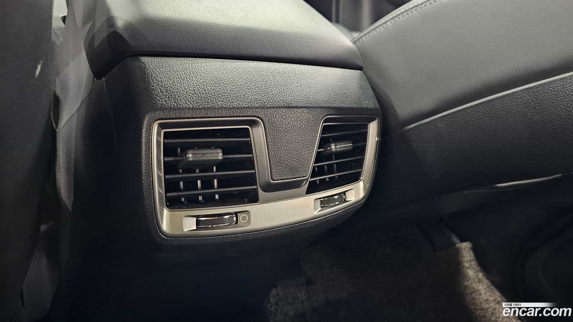 Rexton KG Mobility 2024.0-OPTION-023