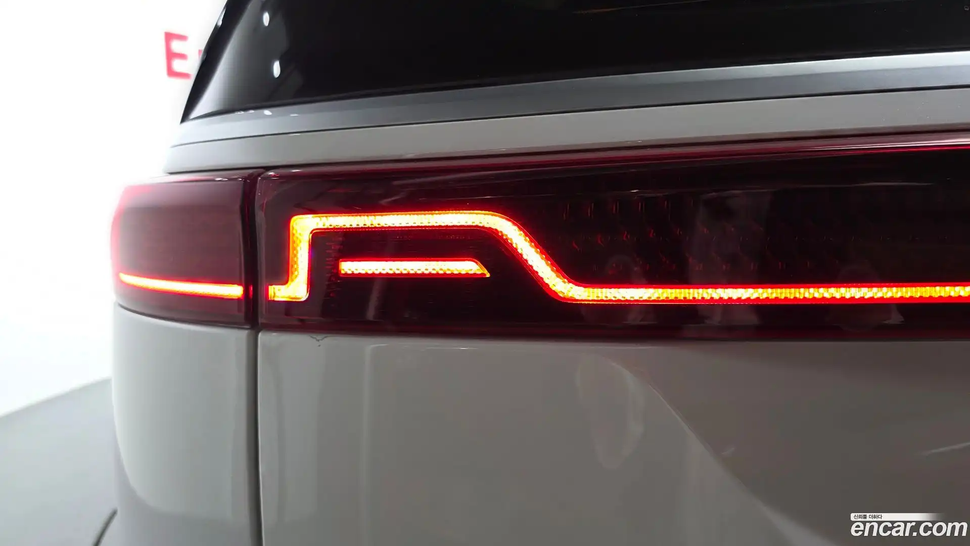 Canival Kia 2021.1-OUTER-033