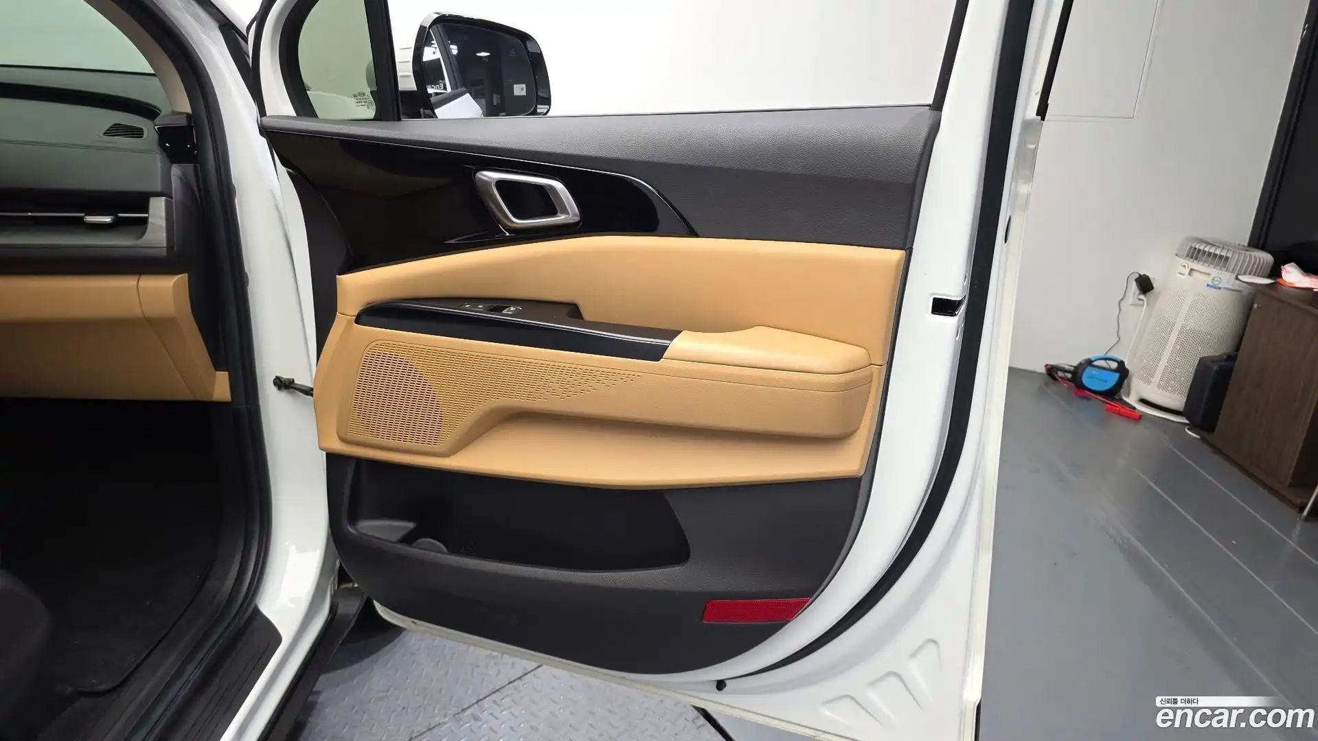 Canival Kia 2021.1-INNER-034