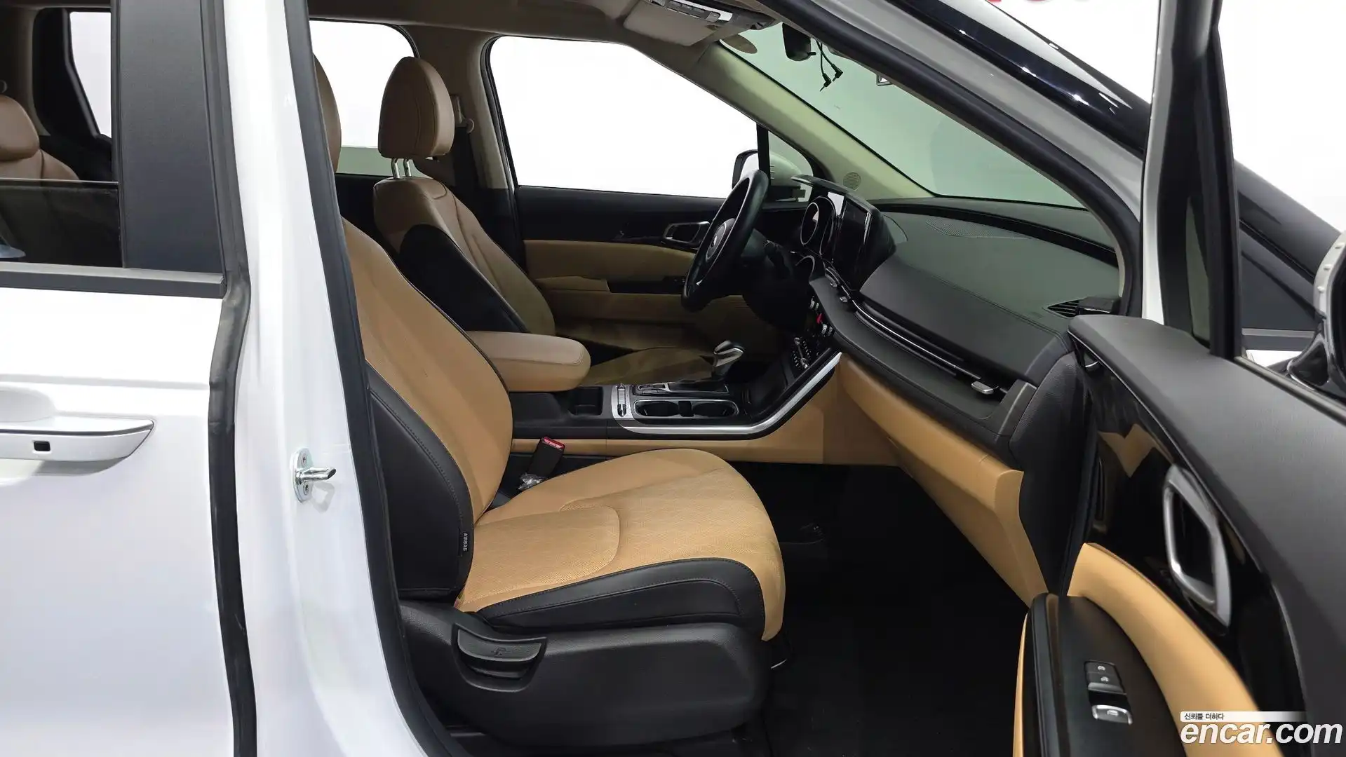 Canival Kia 2021.1-INNER-036