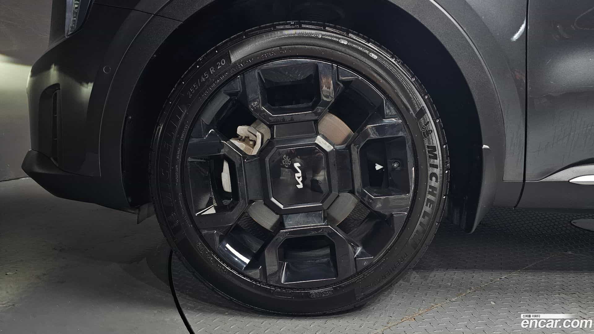 Sorento Kia 2023.9-OUTER-005
