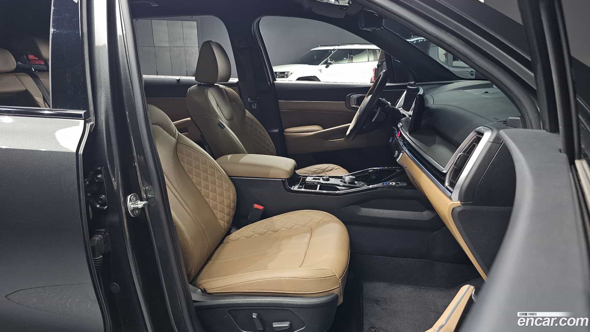 Sorento Kia 2023.9-OPTION-015