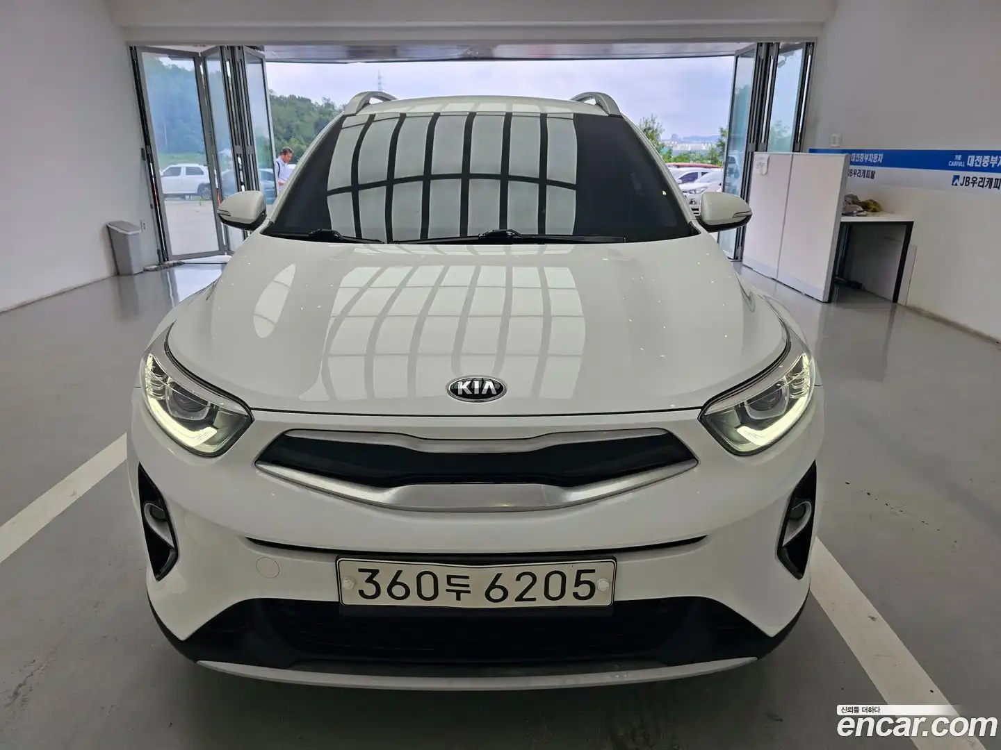 Stonic Kia 2019.6-OUTER-003