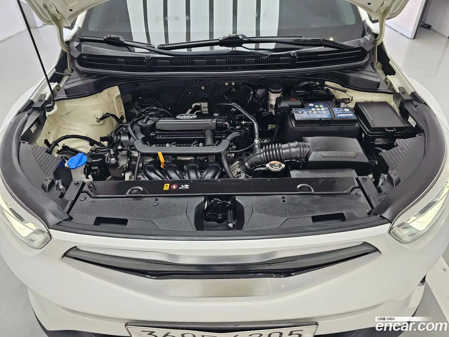 Stonic Kia 2019.6-OUTER-006