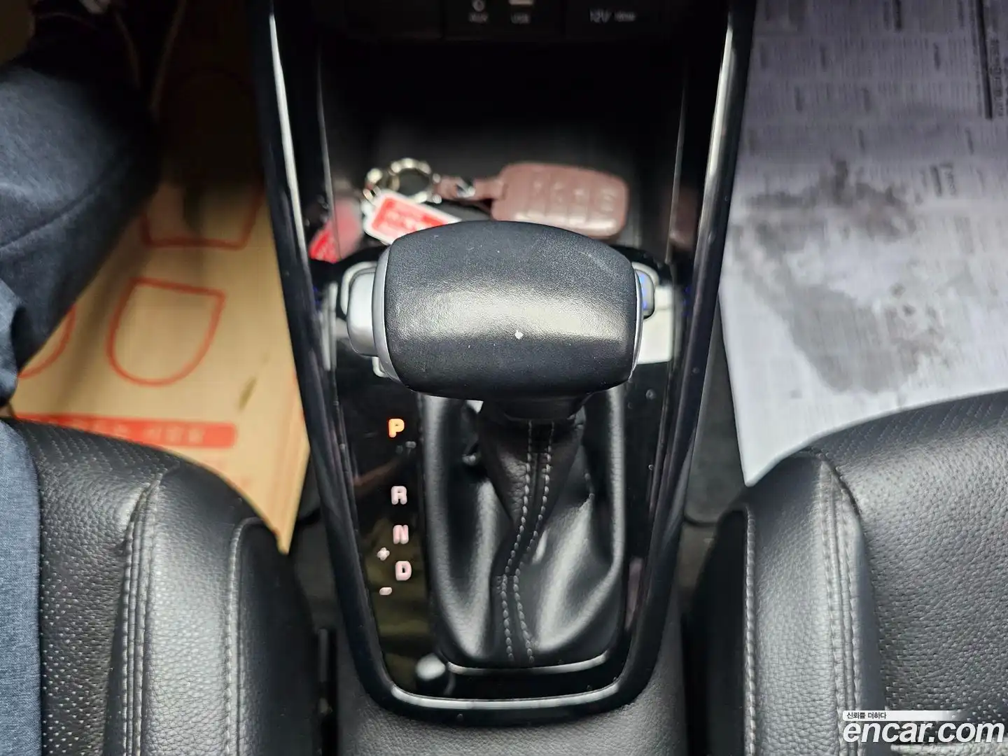 Stonic Kia 2019.6-INNER-009