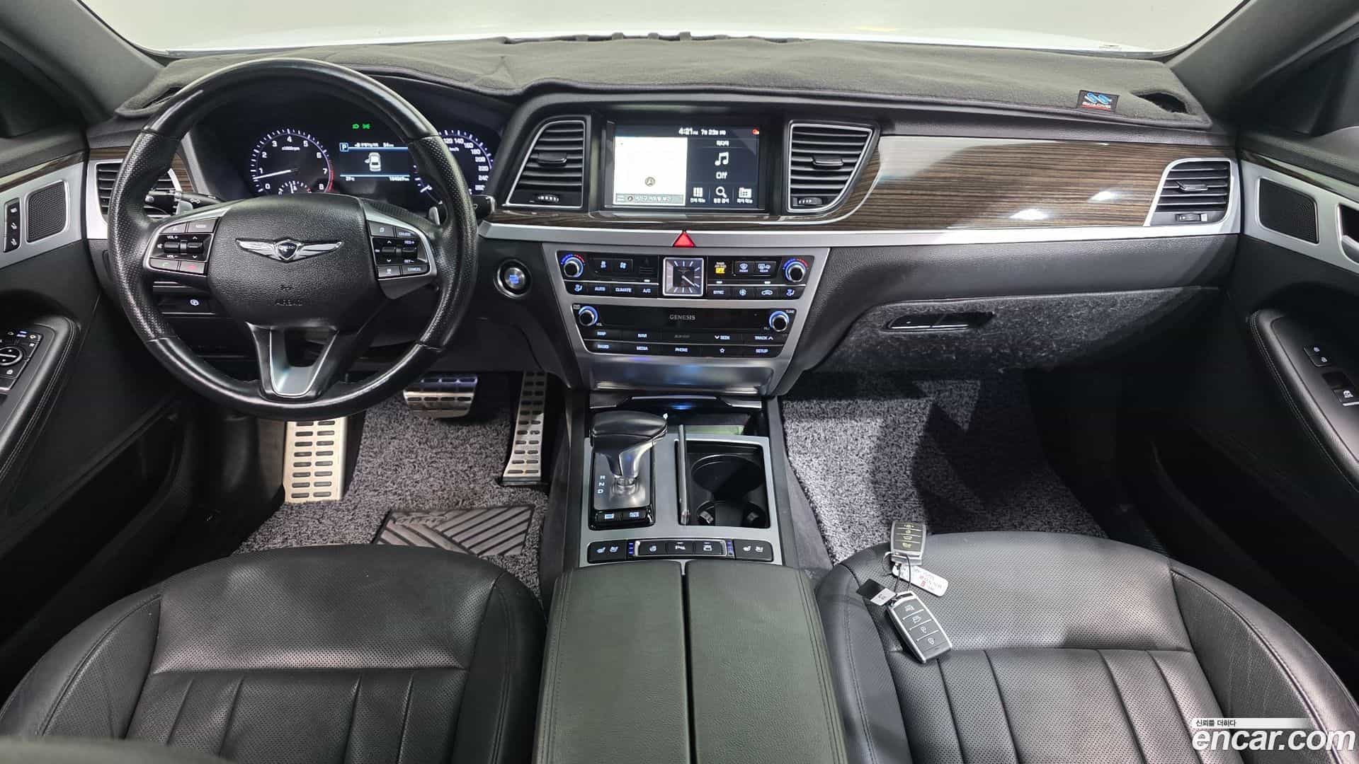 G80 Genesis 2019.0-INNER-007