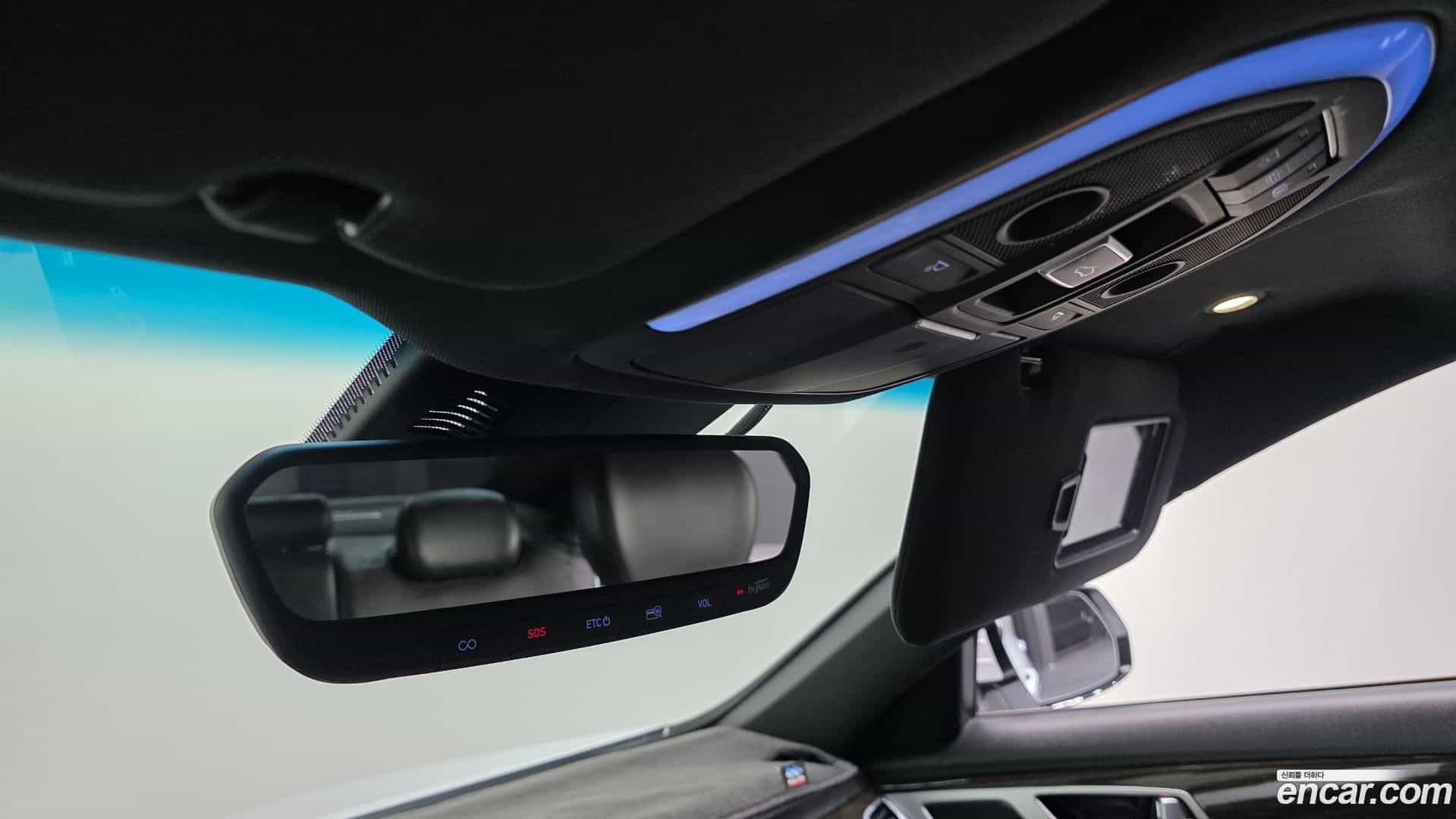 G80 Genesis 2019.0-OPTION-022