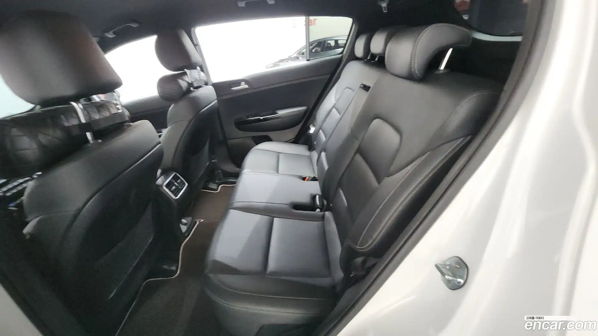 Sportage Kia 2018.9-OPTION-040