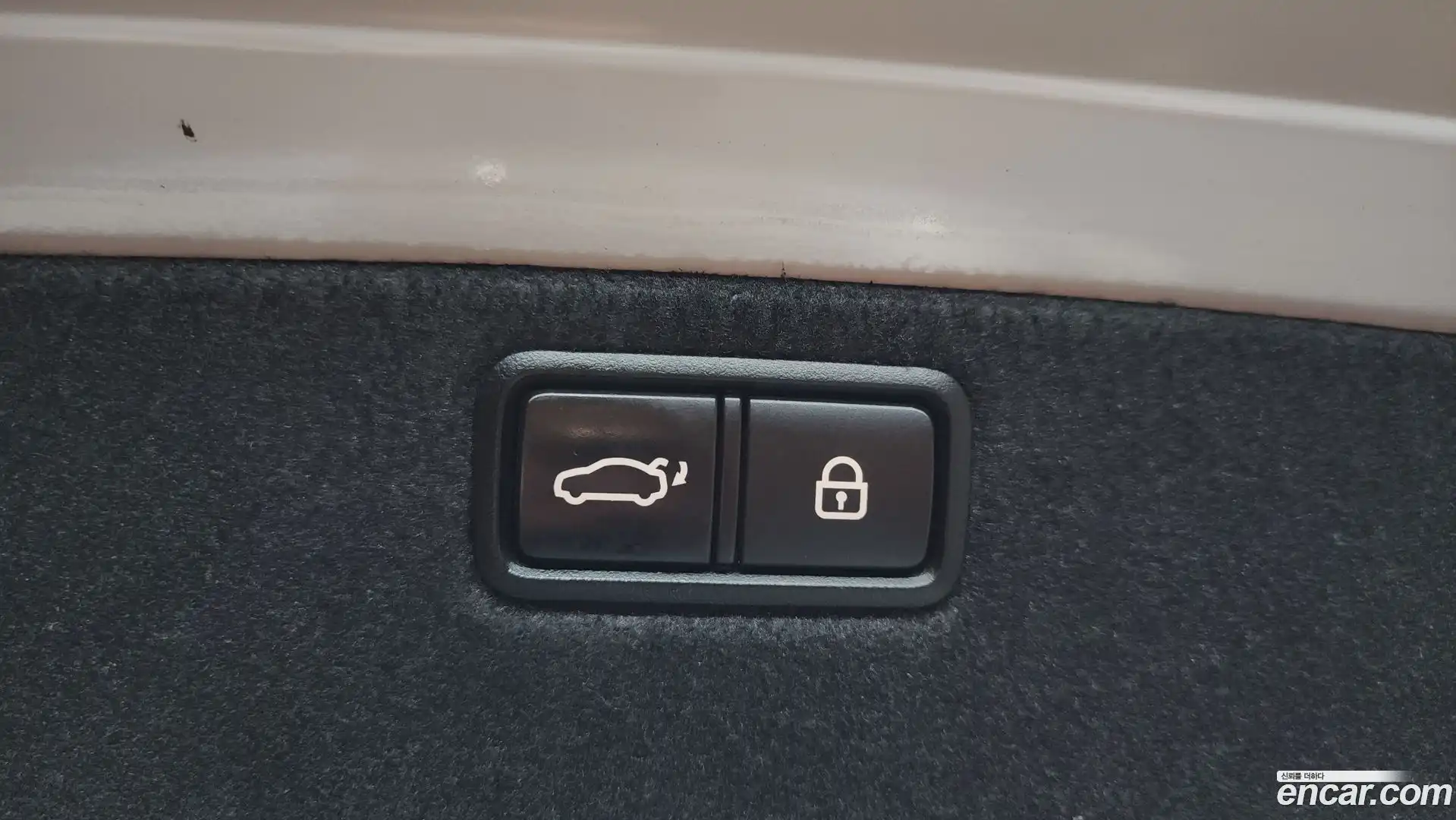 G80 Genesis 2017.9-OPTION-021