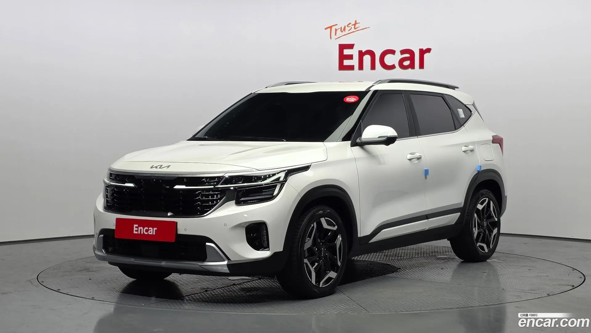 Main__Slider__Photo:Seltos Kia 2023.5-0