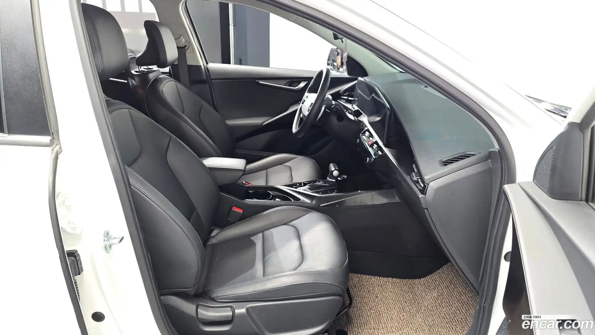 Niro Kia 2022.4-INNER-036