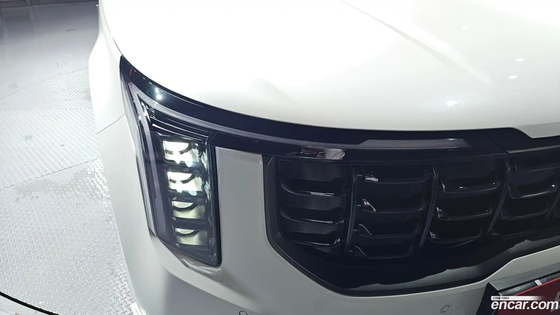 Canival Kia 2025.11-OUTER-032