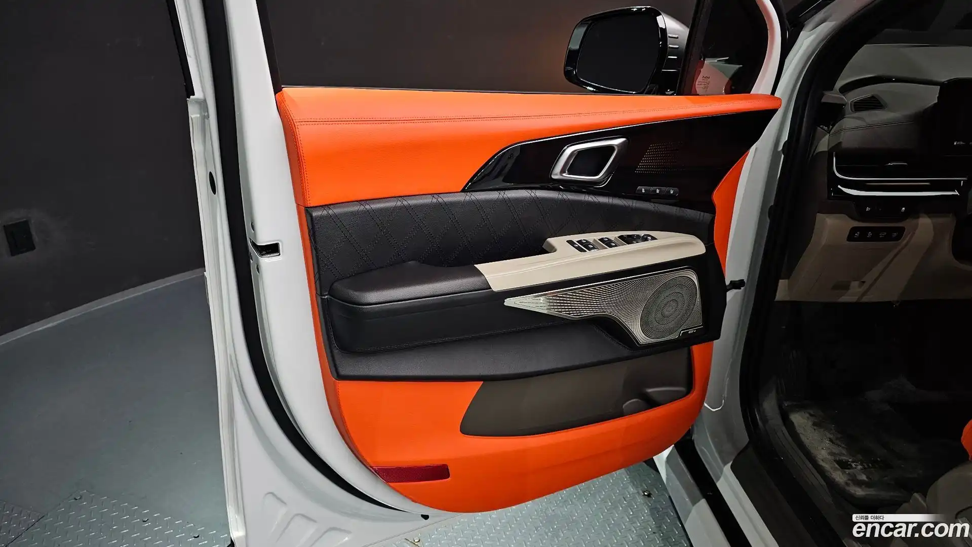 Canival Kia 2025.11-INNER-034