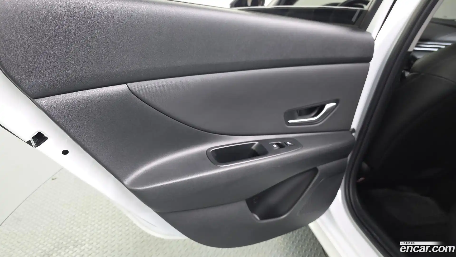 AVANTE Hyundai 2024.5-INNER-035