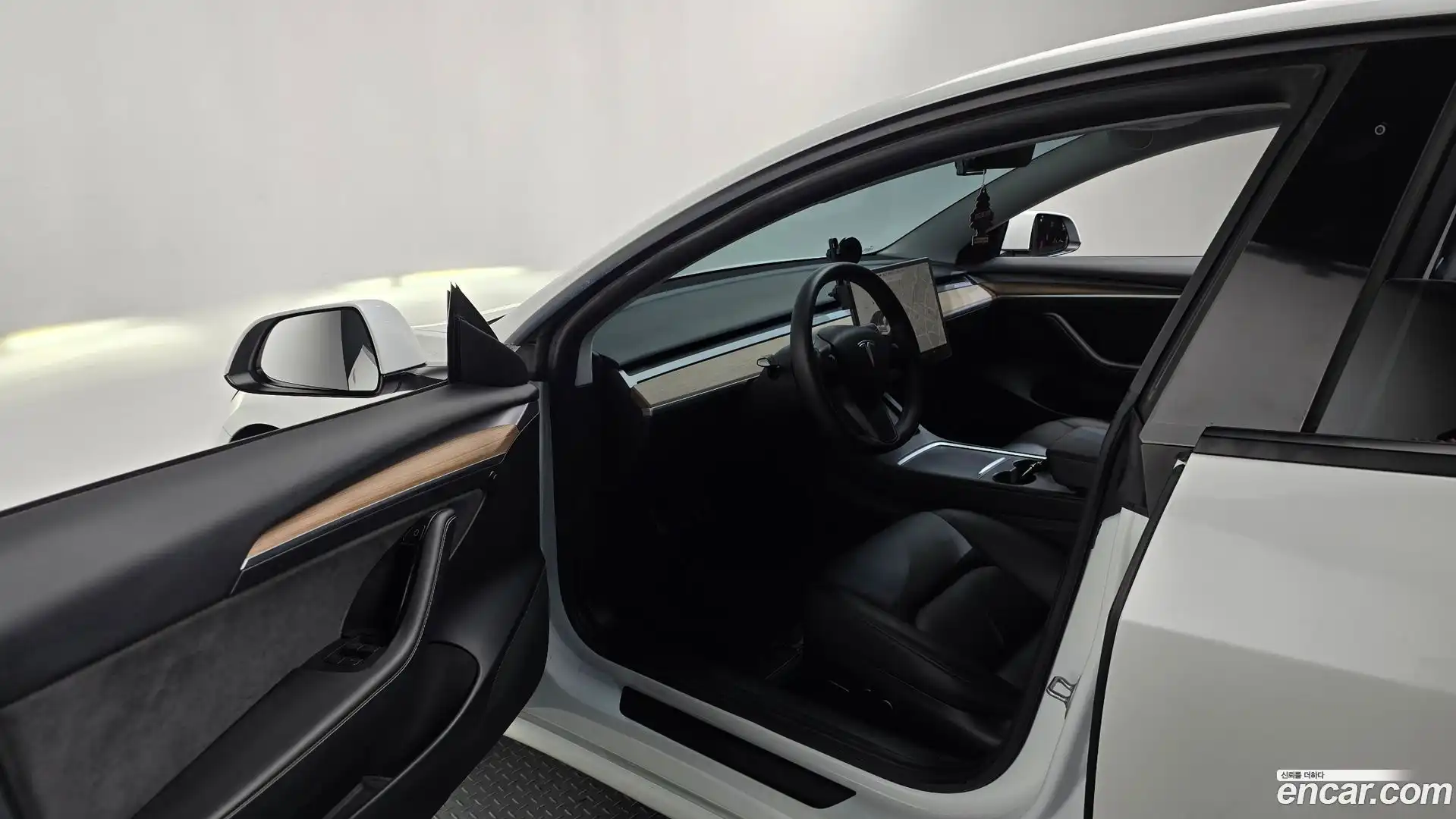 Model 3 Tesla 2021.5-INNER-010