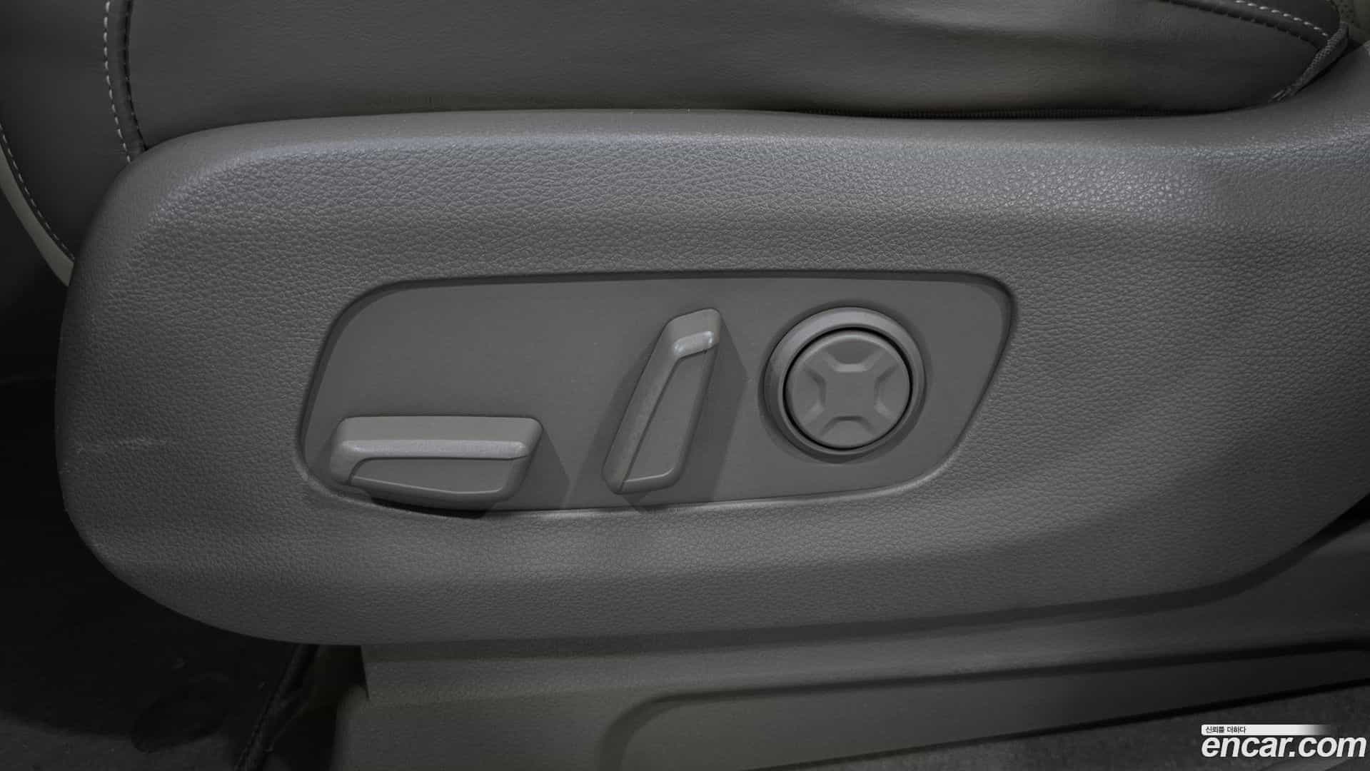 Canival Kia 2021.3-OPTION-048