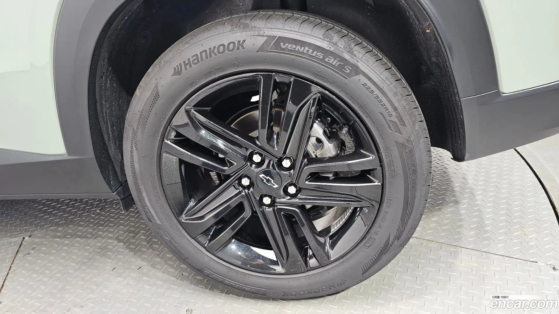 Trax Chevrolet 2024.11-OUTER-031