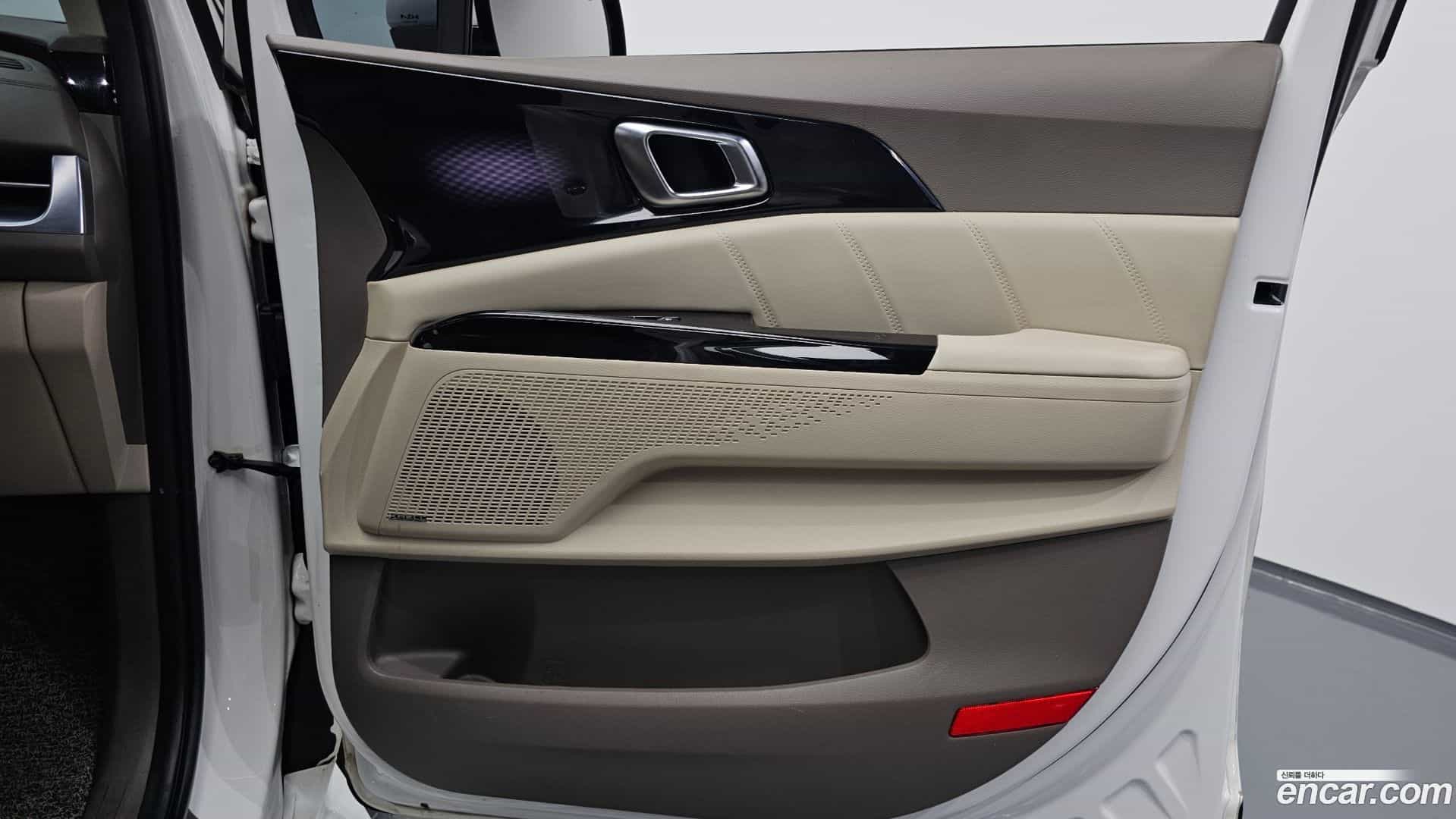 Canival Kia 2022.3-INNER-035