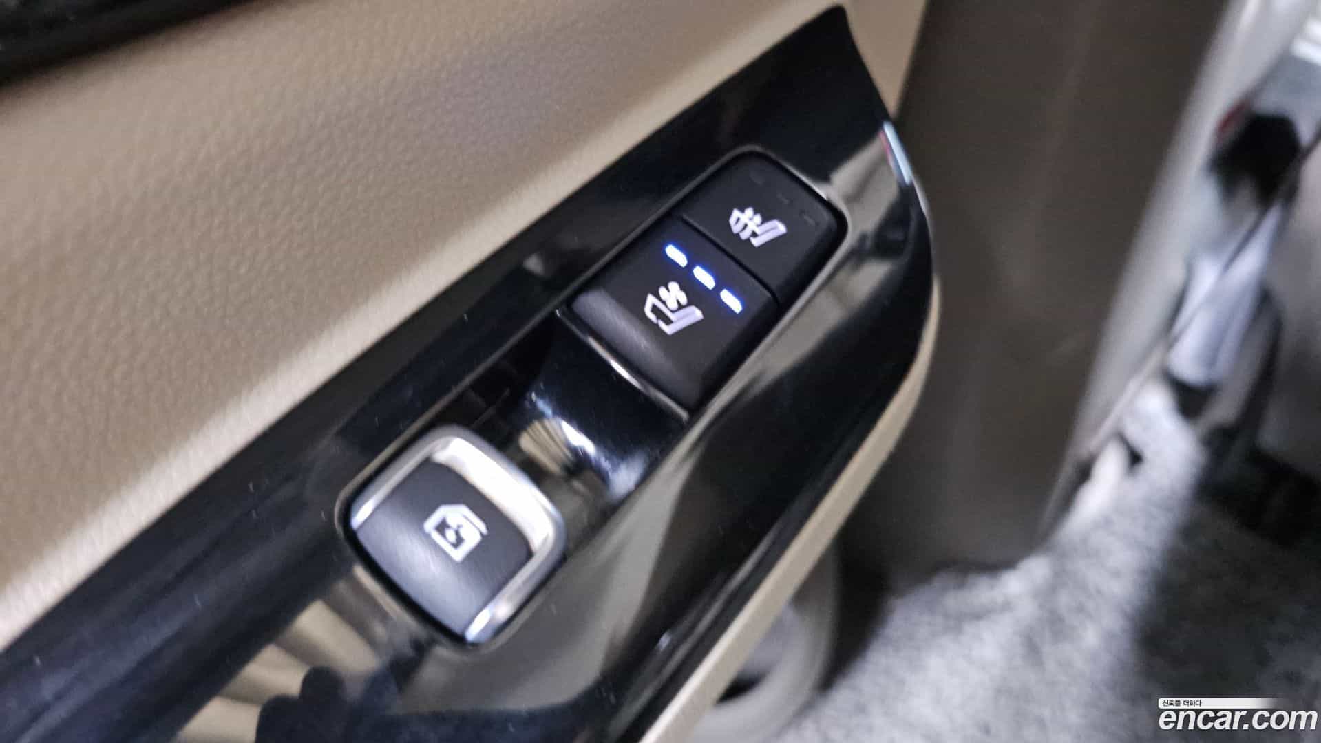 Canival Kia 2022.3-OPTION-048