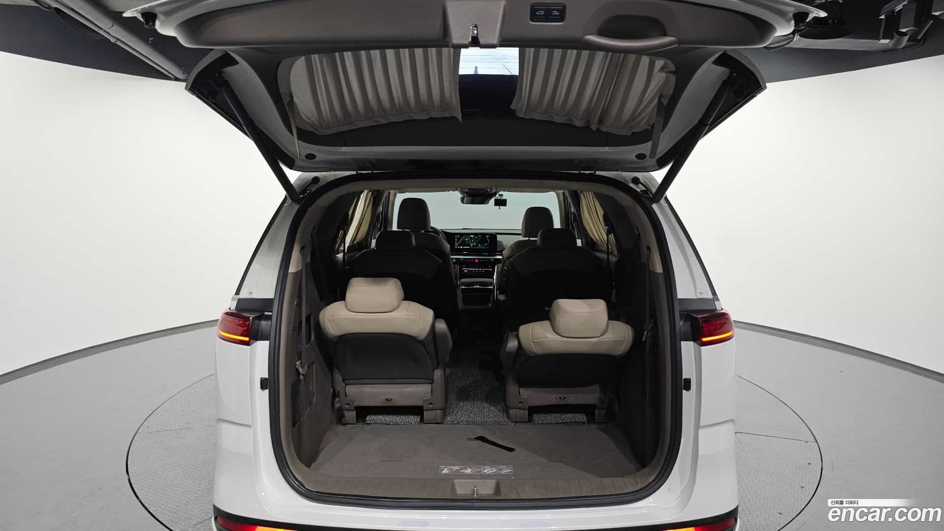 Canival Kia 2022.3-OPTION-049