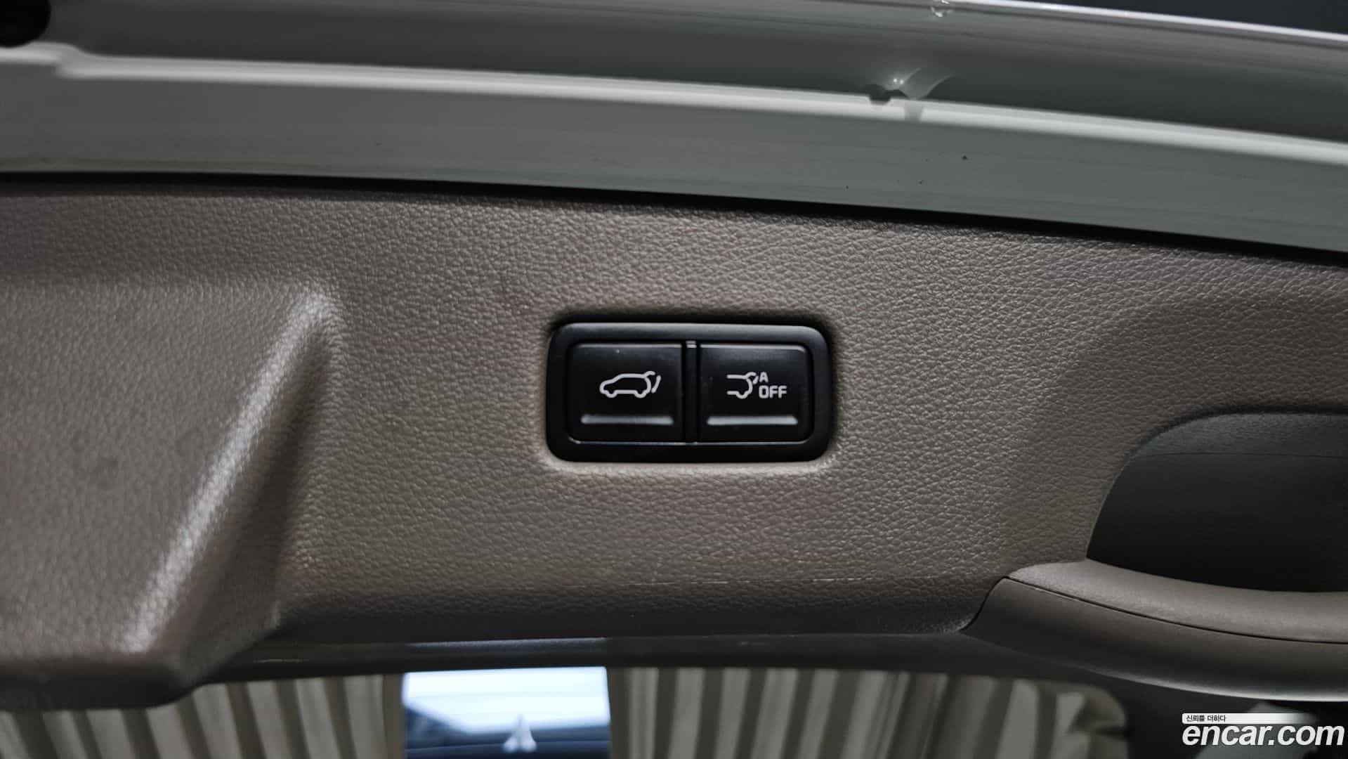 Canival Kia 2022.3-OPTION-050