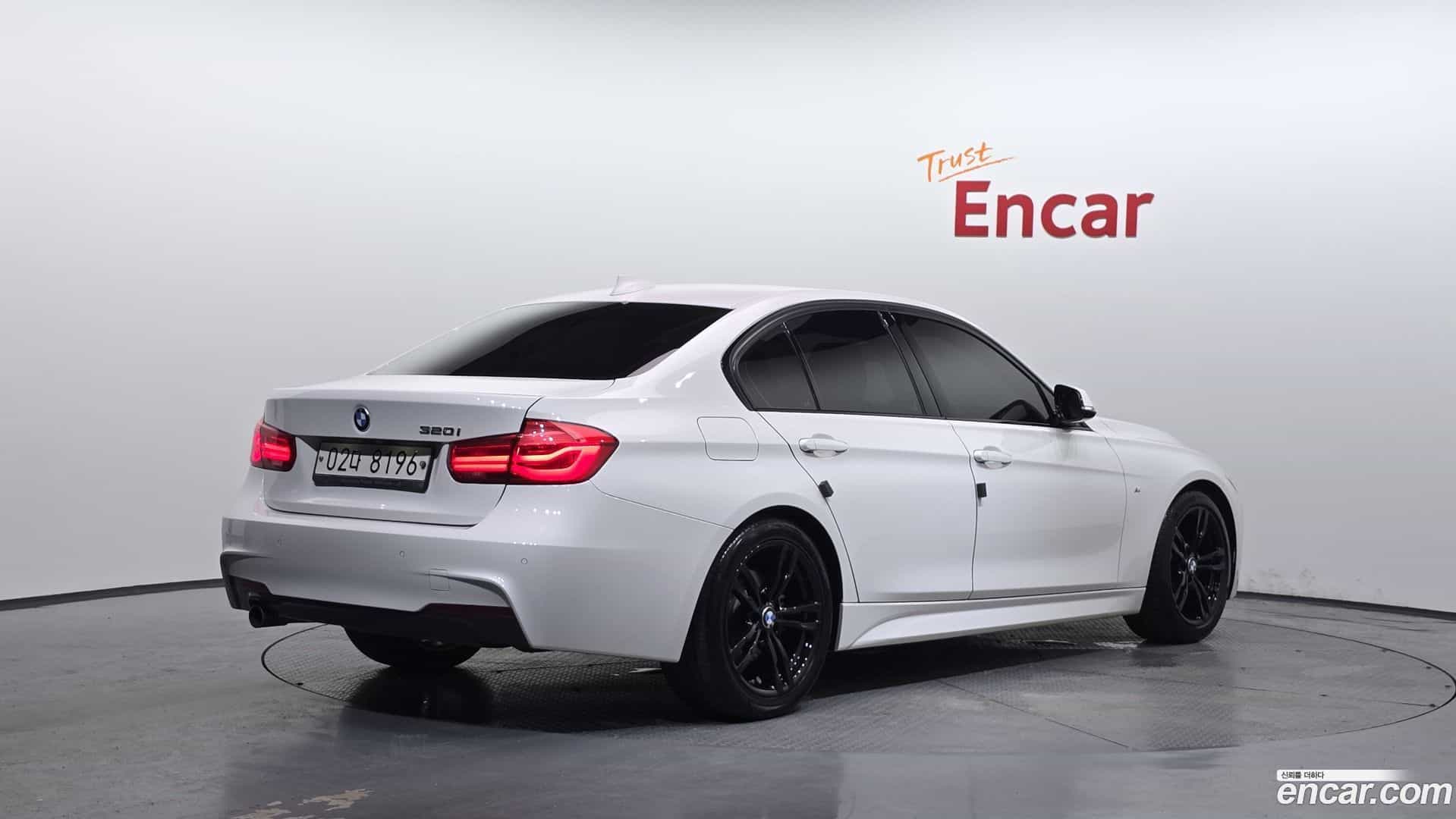 3-Series BMW 2018.2-OUTER-002