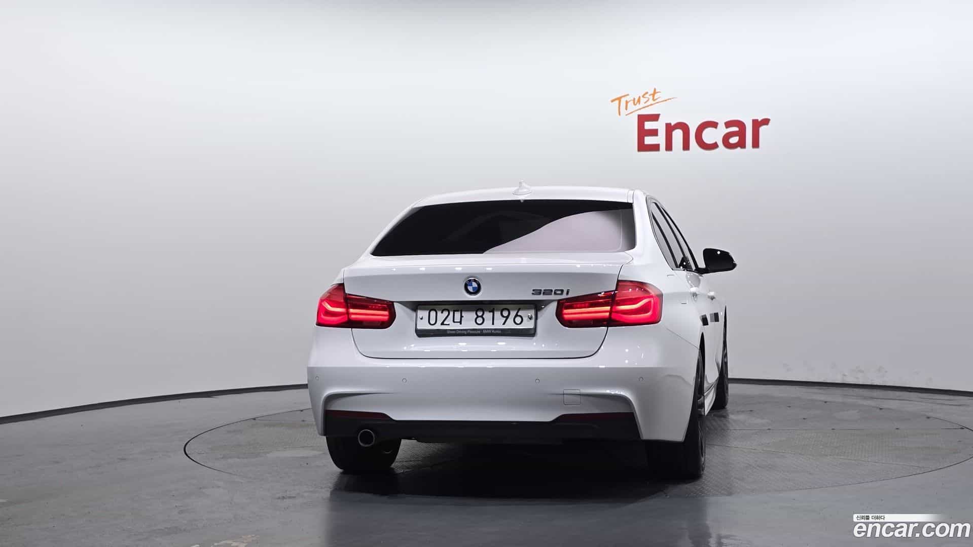 3-Series BMW 2018.2-OUTER-004