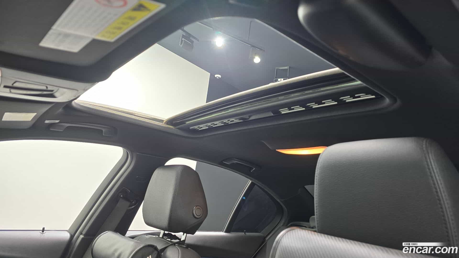 3-Series BMW 2018.2-OPTION-020