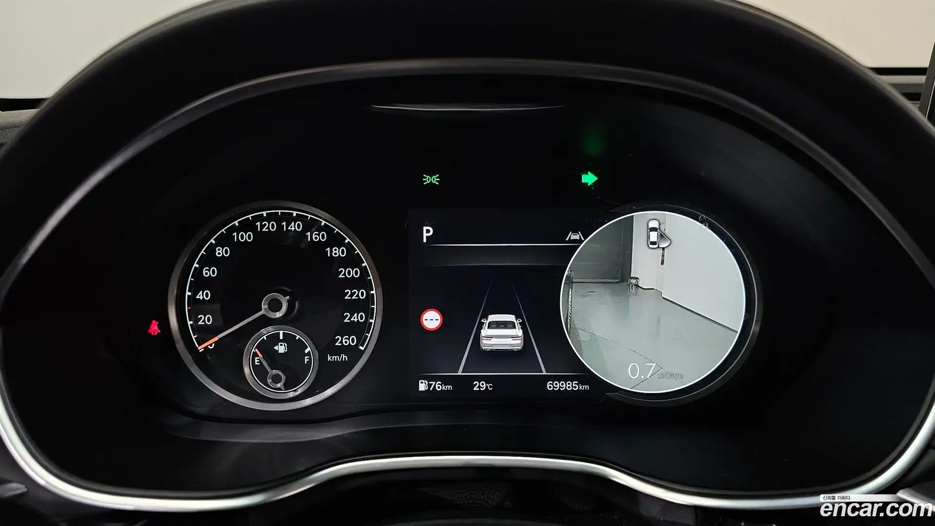 G80 Genesis 2022.4-INNER-008