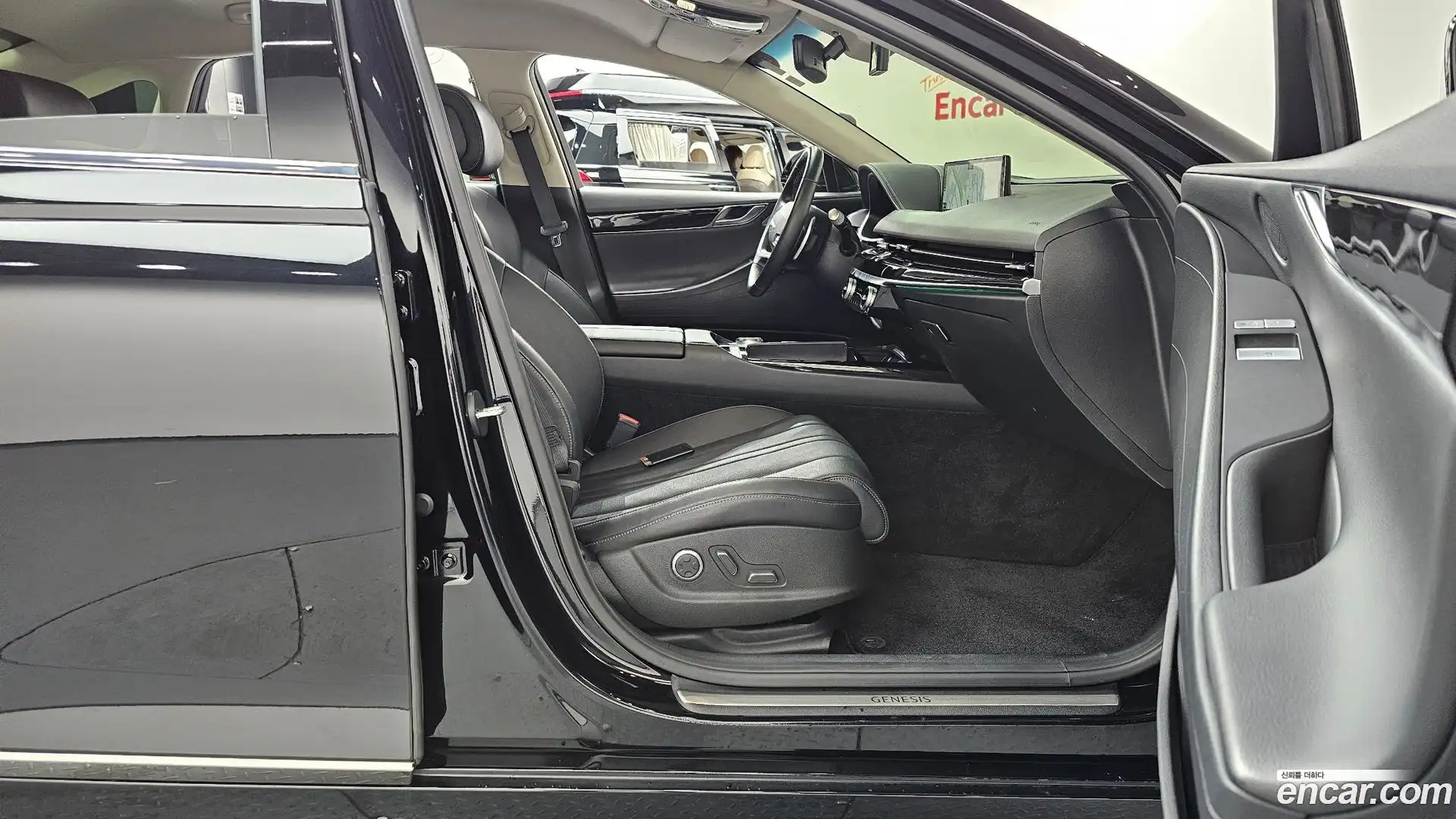 G80 Genesis 2022.4-INNER-036