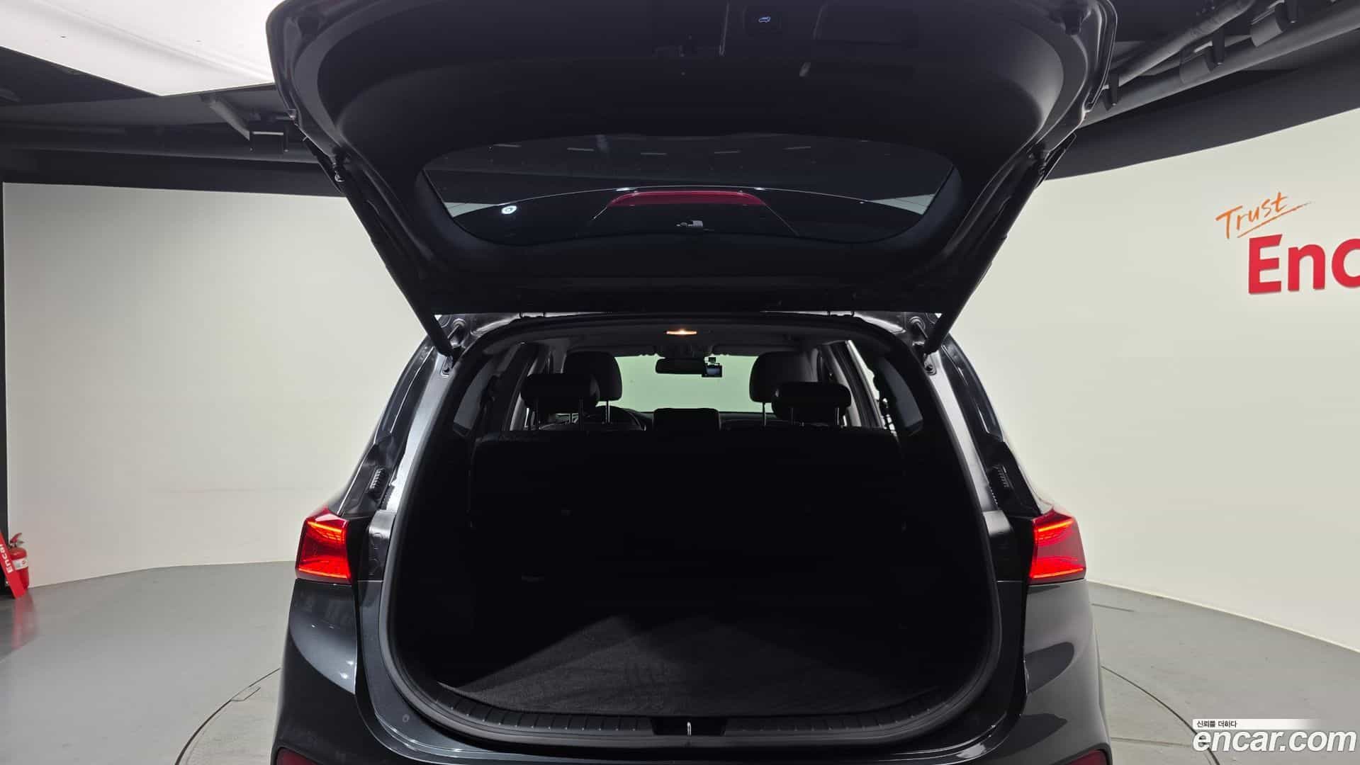 Santafe Hyundai 2019.5-OPTION-024