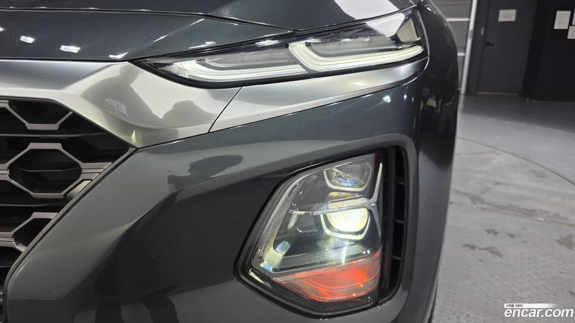 Santafe Hyundai 2019.5-OUTER-032