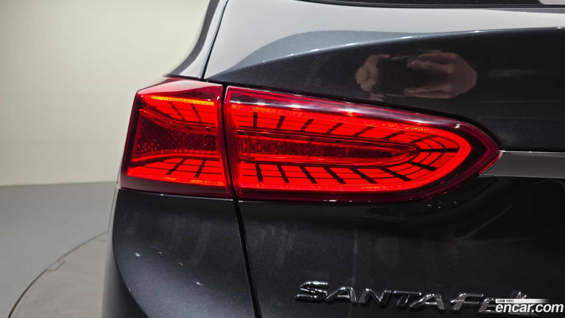 Santafe Hyundai 2019.5-OUTER-033